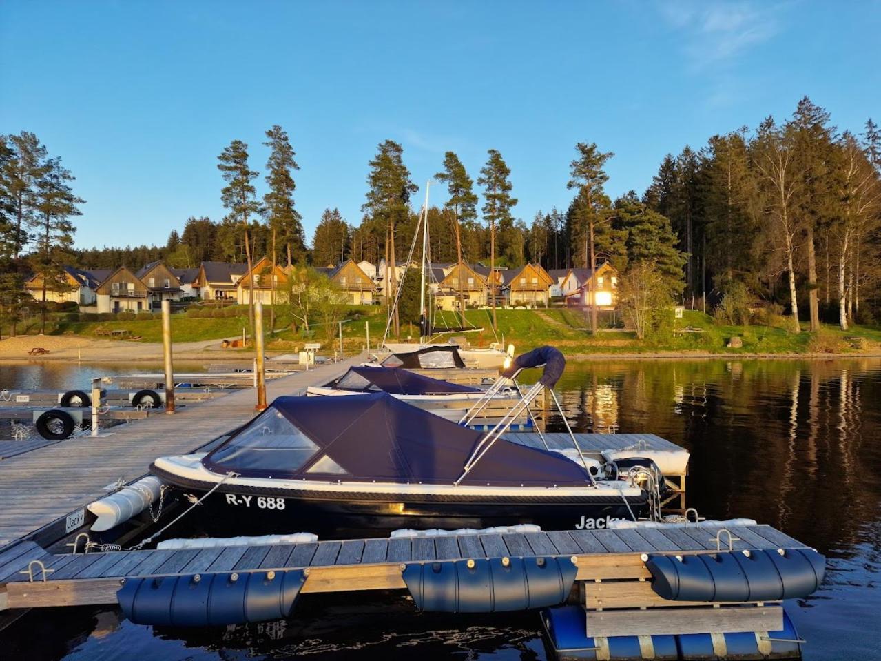 Deluxe Apartment Lipno - Lake Side Village, Frymburk Nad Vltavou Zewnętrze zdjęcie